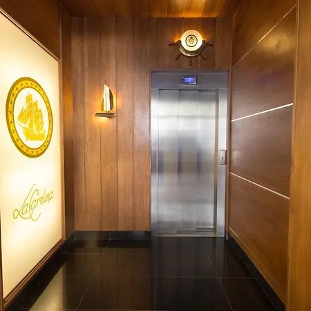 La Carolina 酒店 4*