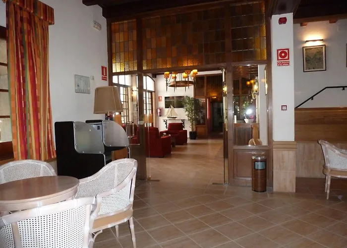 Hotell La Carolina 4*