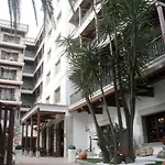 La Carolina Hotel