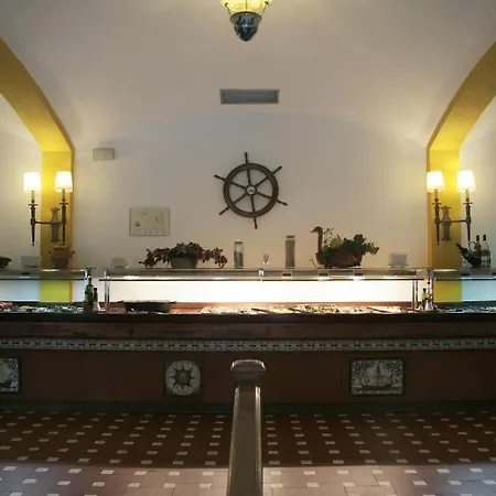 Otel La Carolina 4*