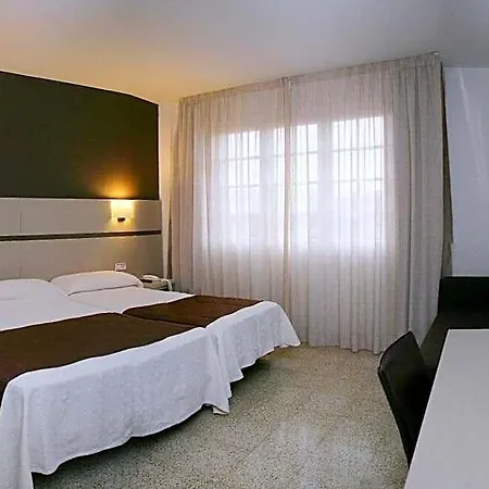 Otel La Carolina Lloret de Mar
