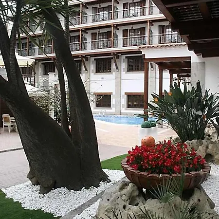 La Carolina 4*