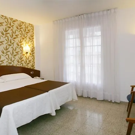 Hotel La Carolina Lloret de Mar