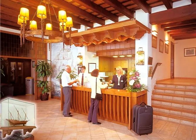 La Carolina Hotel 4*