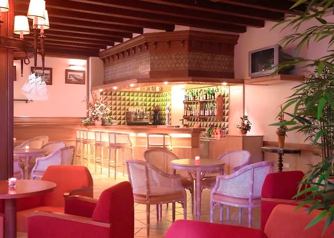 La Carolina Otel Lloret de Mar