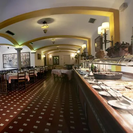 La Carolina Отель 4*
