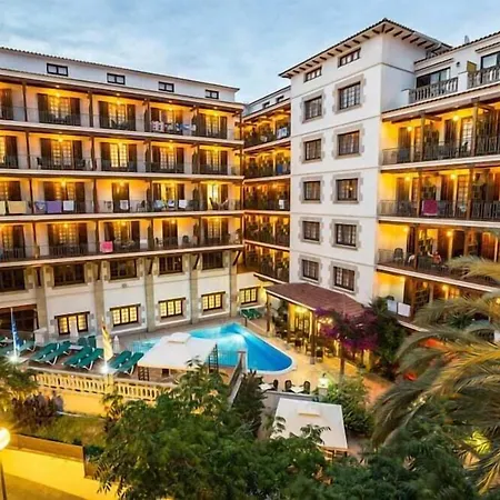 Hotel La Carolina 4*