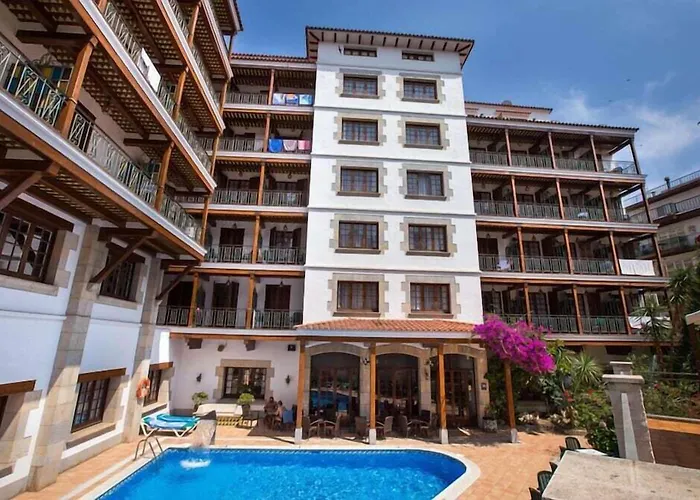 La Carolina יורט דה מאר