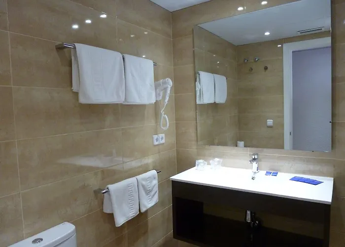 מלון La Carolina יורט דה מאר