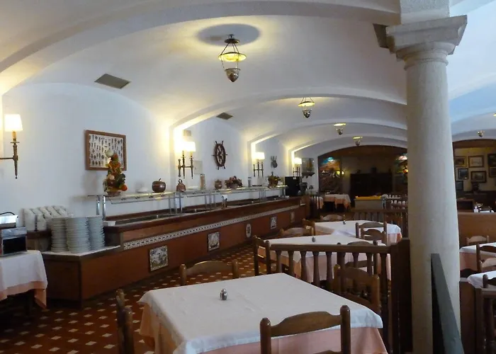 מלון La Carolina 4*