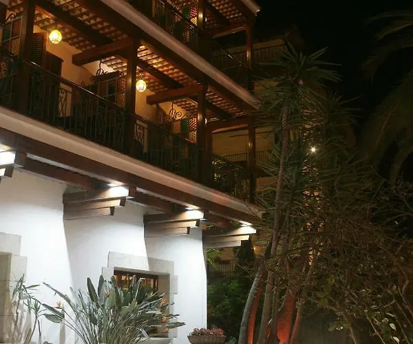 מלון La Carolina