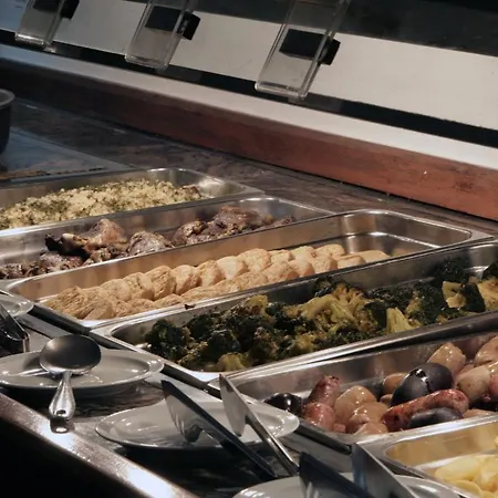 La Carolina فندق 4*