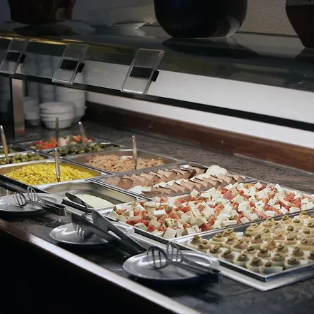 La Carolina فندق